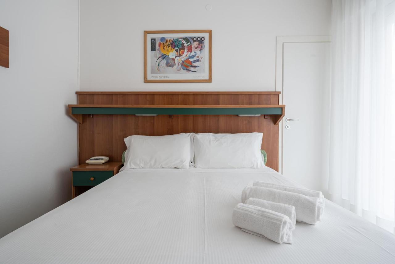 Hotel Boston 3 Stelle Superior Frontemare Lido di Jesolo Zewnętrze zdjęcie
