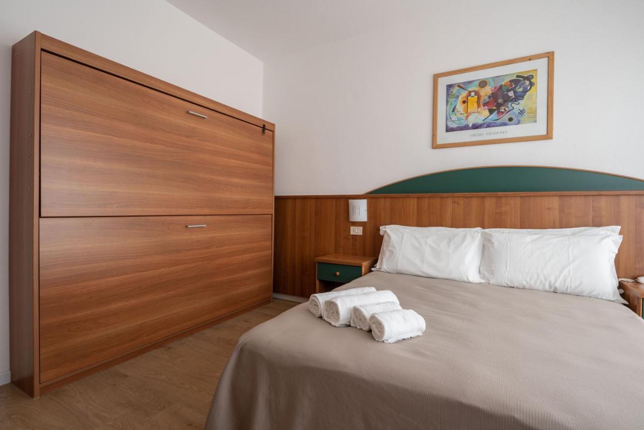 Hotel Boston 3 Stelle Superior Frontemare Lido di Jesolo Zewnętrze zdjęcie