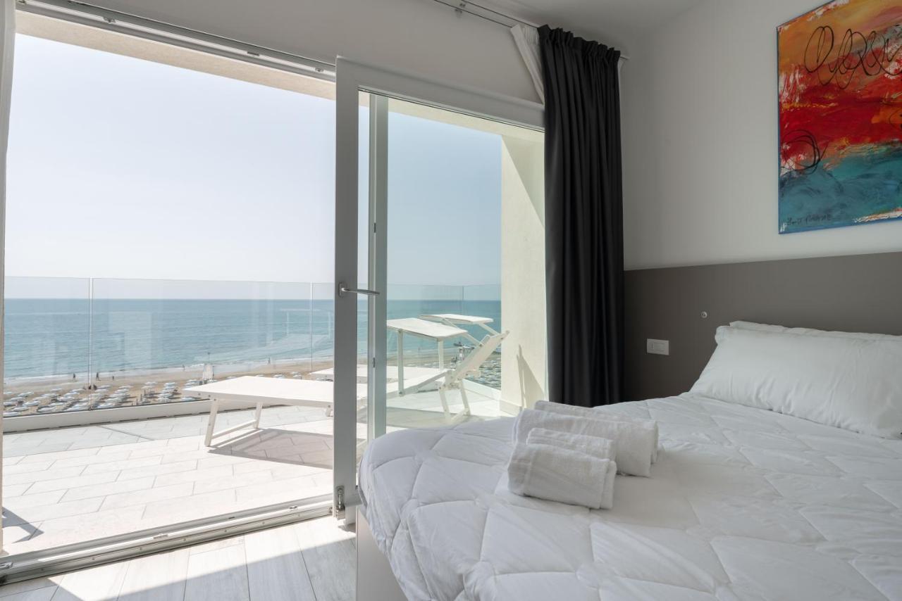 Hotel Boston 3 Stelle Superior Frontemare Lido di Jesolo Zewnętrze zdjęcie