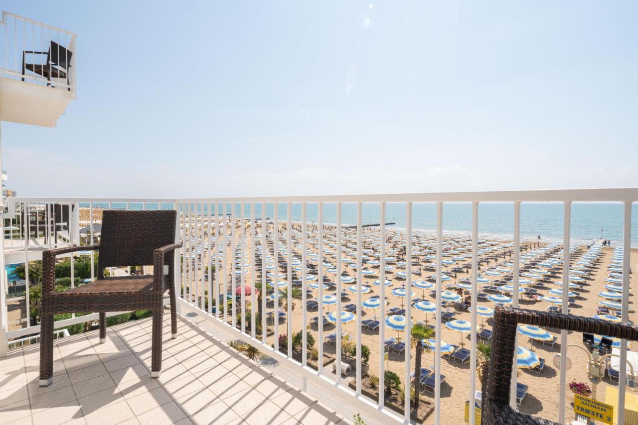 Hotel Boston 3 Stelle Superior Frontemare Lido di Jesolo Zewnętrze zdjęcie