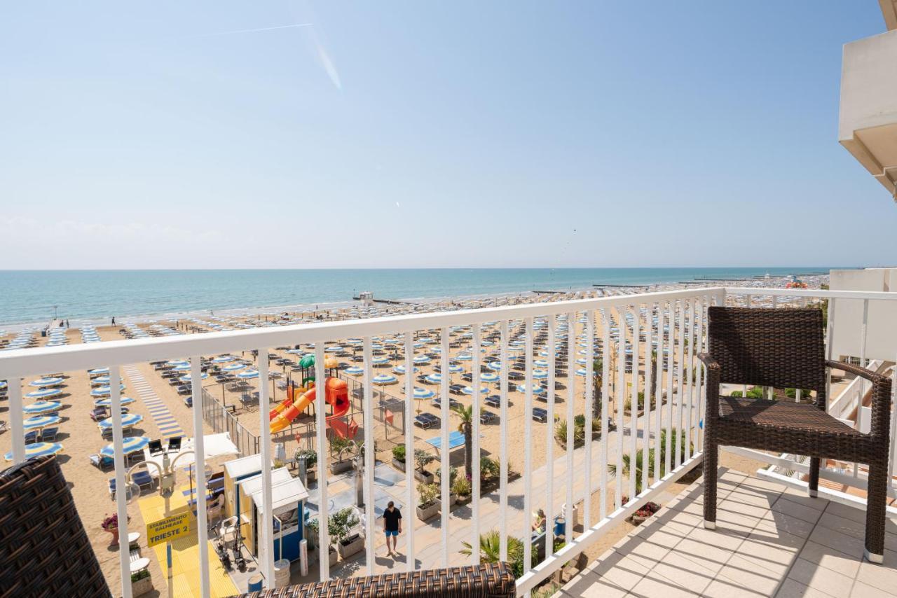 Hotel Boston 3 Stelle Superior Frontemare Lido di Jesolo Zewnętrze zdjęcie